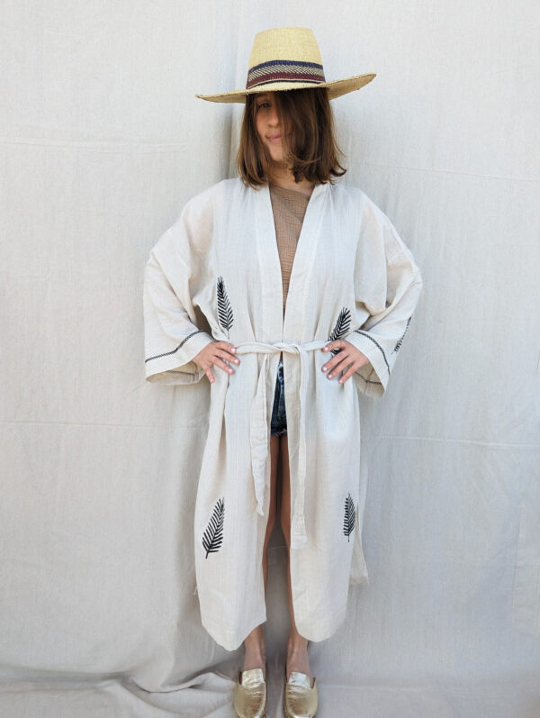 chedriel.com Linen Southwestern Kaftan Kimono full body